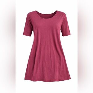 Women's Scoop Neck Short Sleeve Tunic - Berry